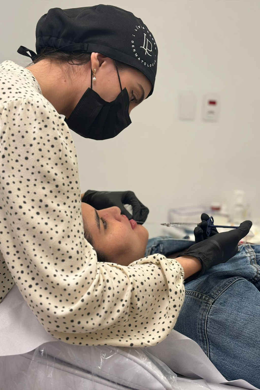 Aplicação-botox-Toxina Botulínica-Harmonização Facial-Preenchimento Labial-Bioestimuladores de Colágeno-Ultraformer-2